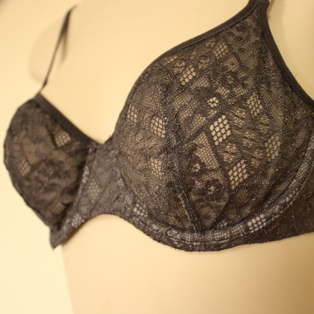 Victoria's Secret Body by Victoria in grey